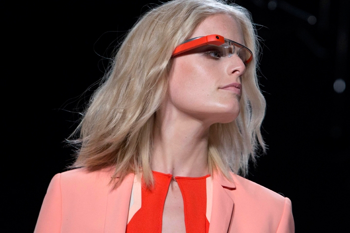 Google снимает с продаж «умные» очки