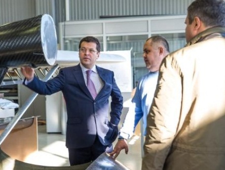 И.Метшин ознакомился с разработками беспилотников в Казанском конструкторском бюро